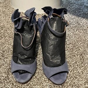 Banana Republic Ruffled Blue Heels